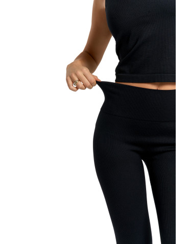 Legginsy - Legginsy damskie o wysokim stanie z prążkowaną strukturą CZARNY - produkt 10